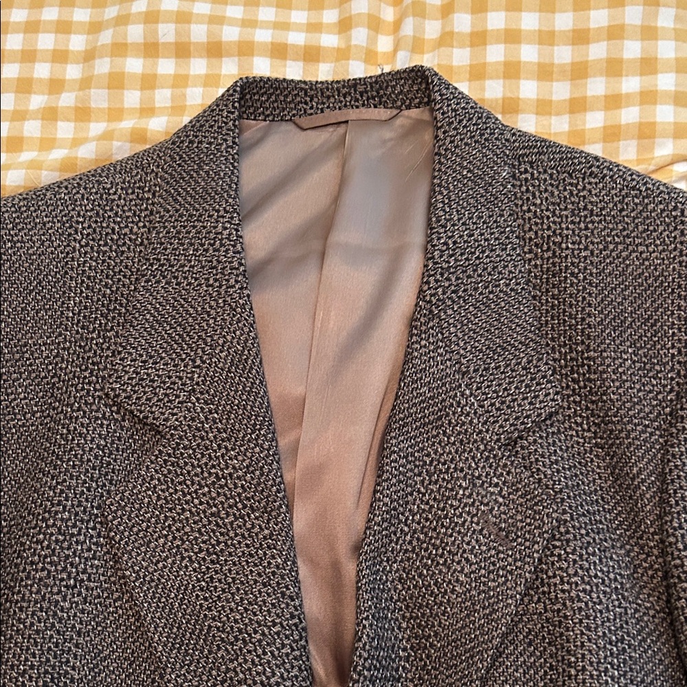 Men's Brown Textured Sport Coat - Tailored Single-Breasted Blazer - Picture 13 of 15